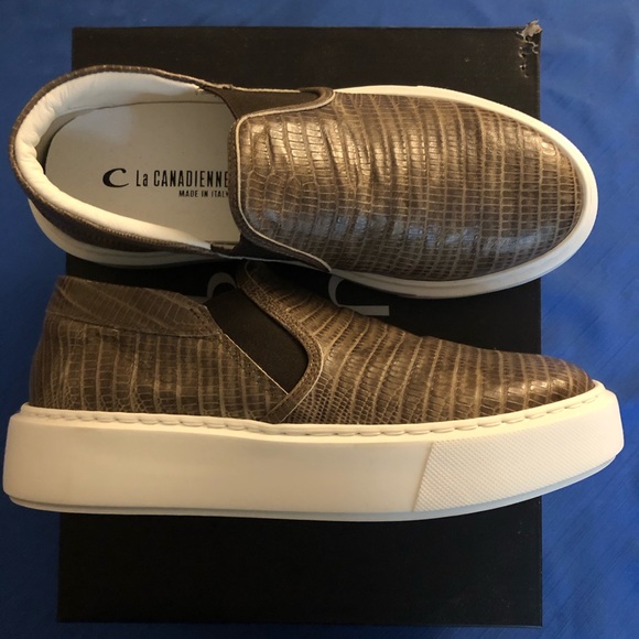 La Canadienne Snake print slip-on sneakers. Never worn out. - Picture 2 of 8